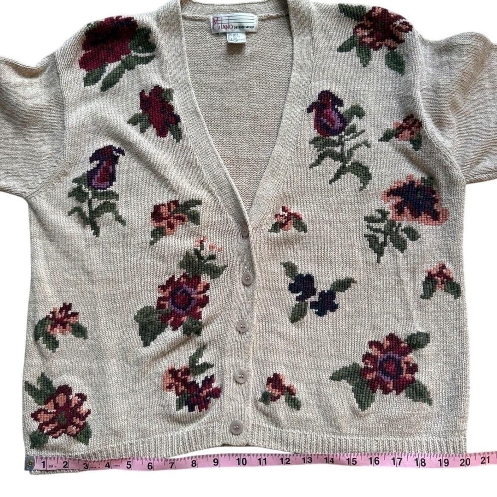 VTG Floral Embroidered Sweater Cottagecore grannycore spring fashion layering Lg - Picture 5 of 10